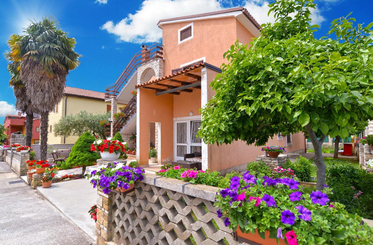 Apartments Orange 167 Novigrad Istria Exterior foto